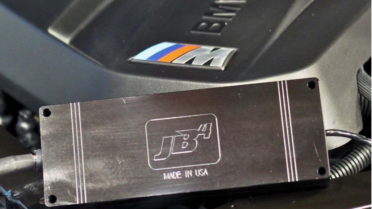 Copy of M3 Burger box images – Viezu USA